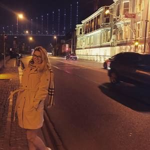 Meet your Posher, Luisa